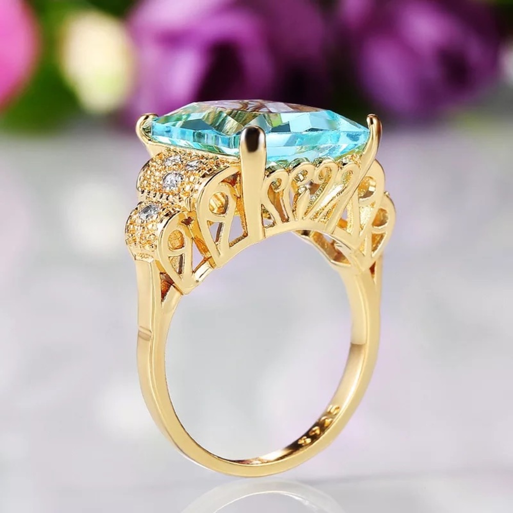 New Unisex 925 Silver Yellow Gold Plated Aquamarine Ring - Picture 2 of 6